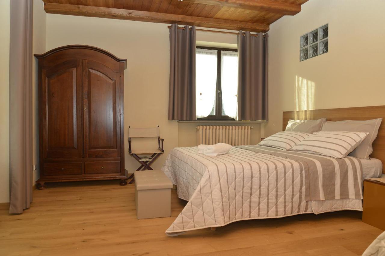 Agriturismo Ai Pruesot Bed & Breakfast Bagnolo Piemonte Luaran gambar