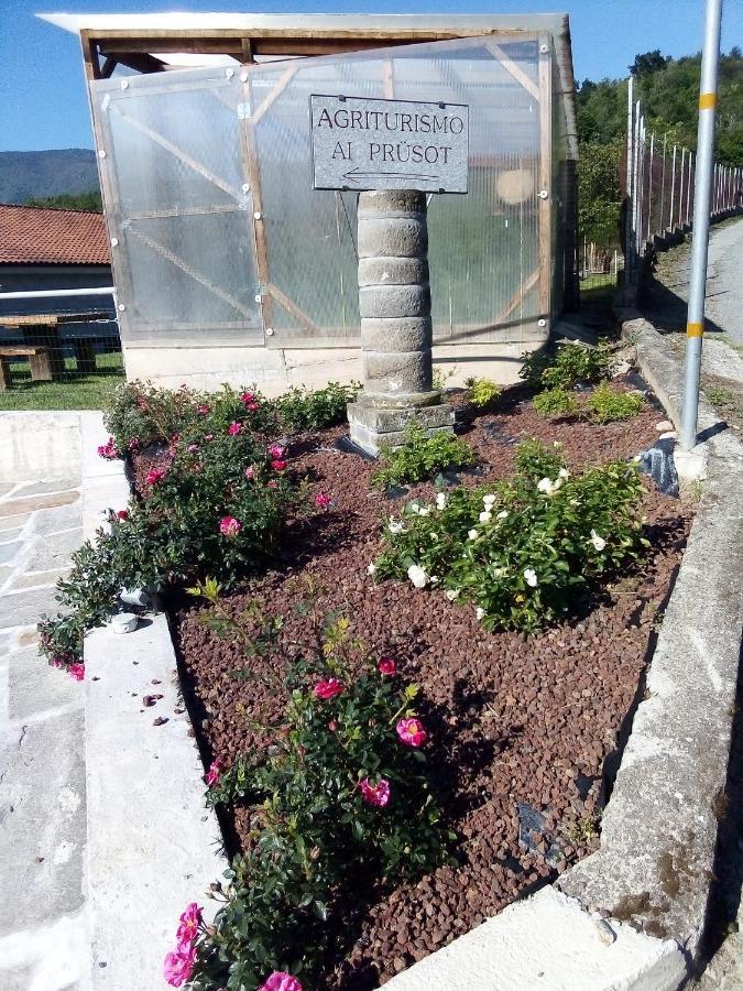 Agriturismo Ai Pruesot Bagnolo Piemonte Luaran gambar